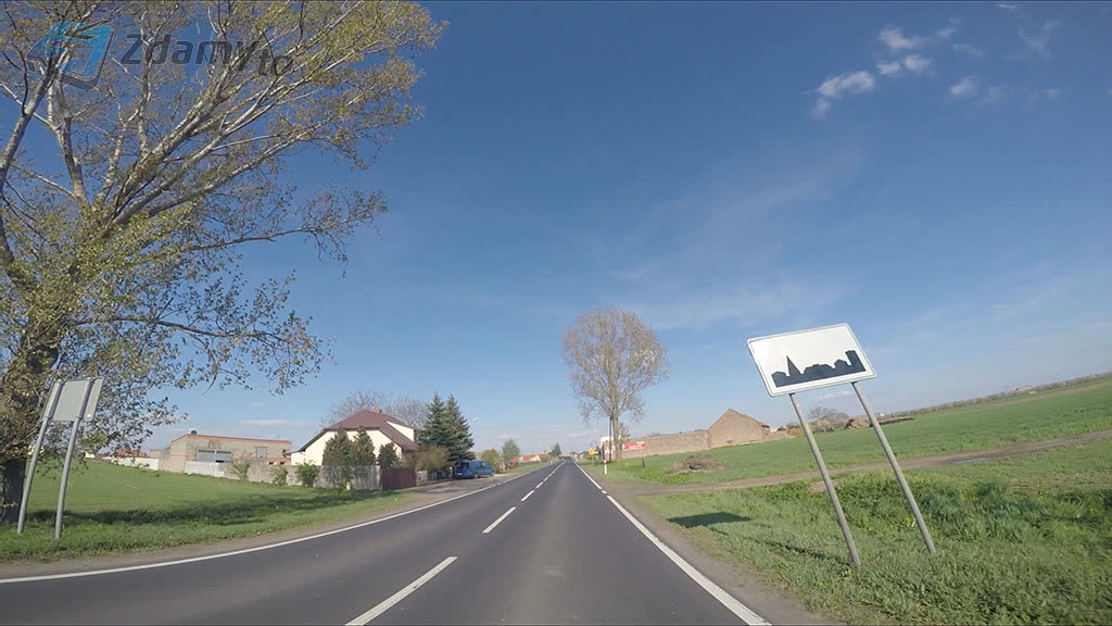 Czy prędkość dopuszczalna 50 km/h obowiązuje na obszarze zabudowanym przez całą dobę?